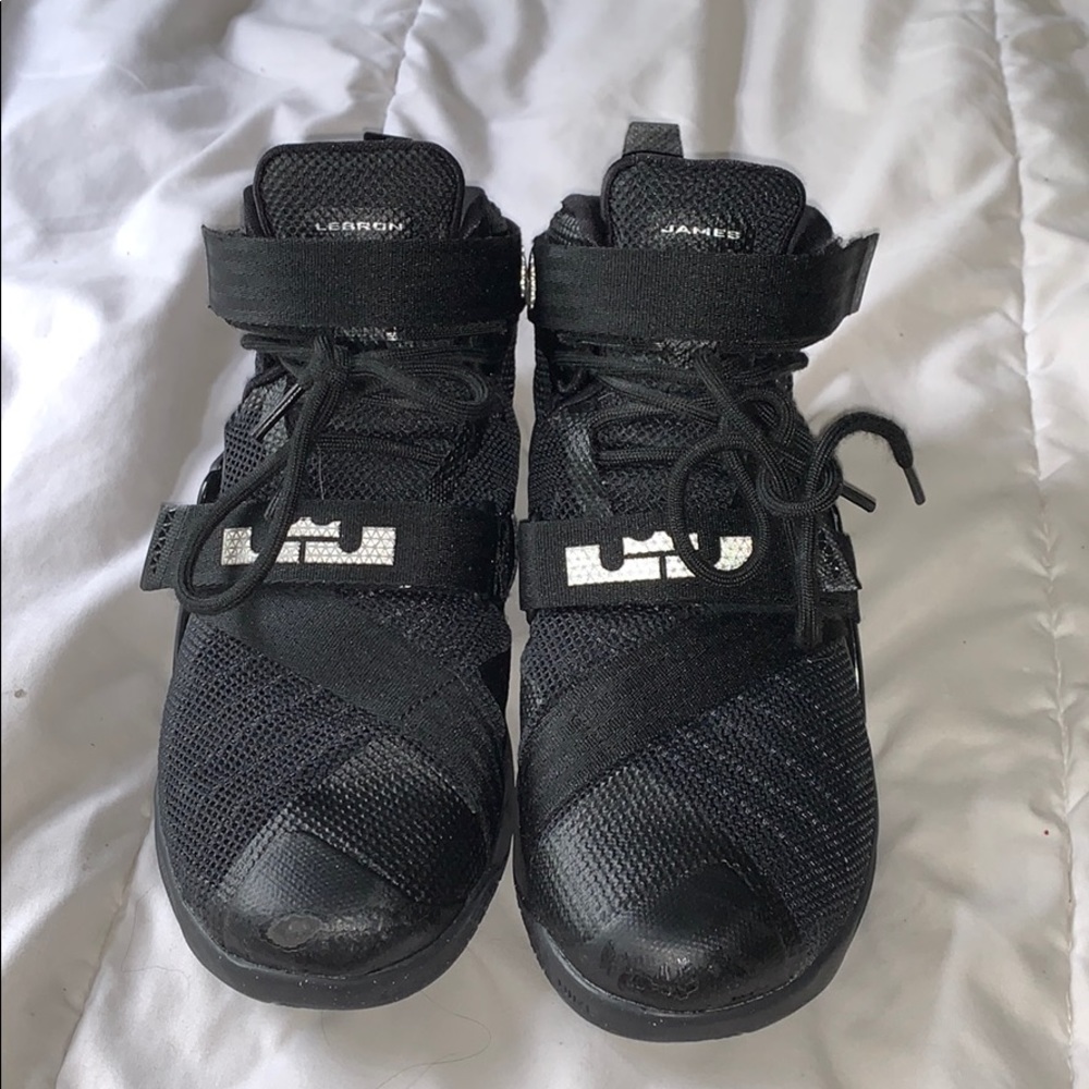 COPY - Mens Lebron Soldier 9